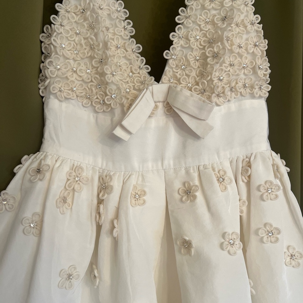RAINEY DRESS IN IVORY SILK FAILLE WITH FLORAL APPLIQUÉ - Picture 6 of 11